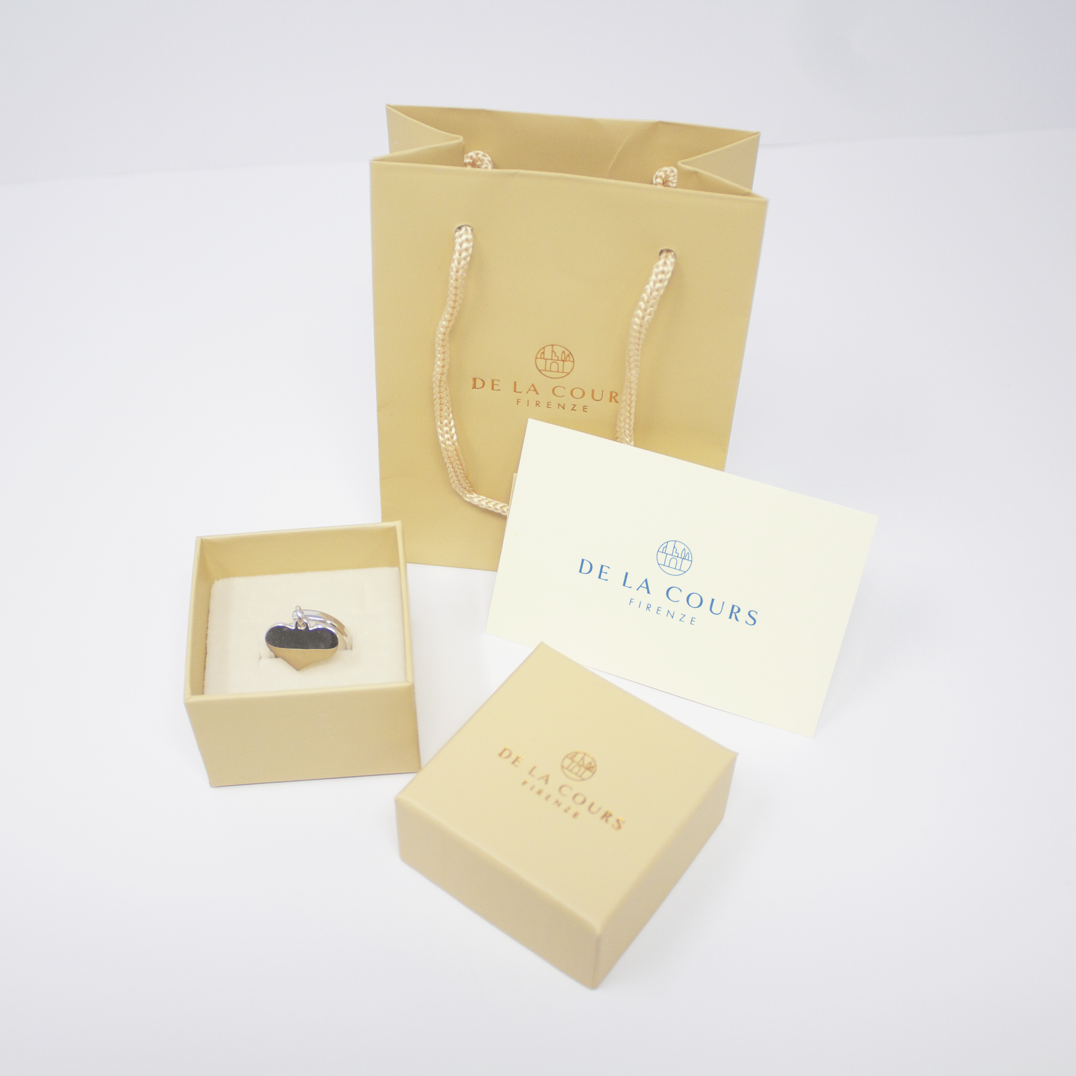 Anello Victoria 1 cuore