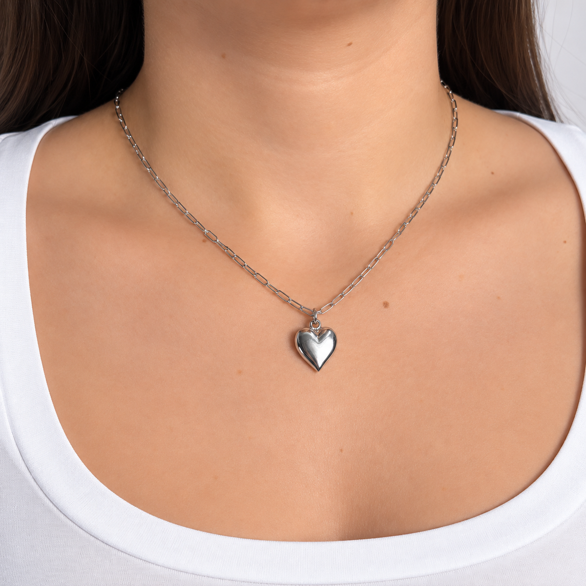 Regina Slim Necklace