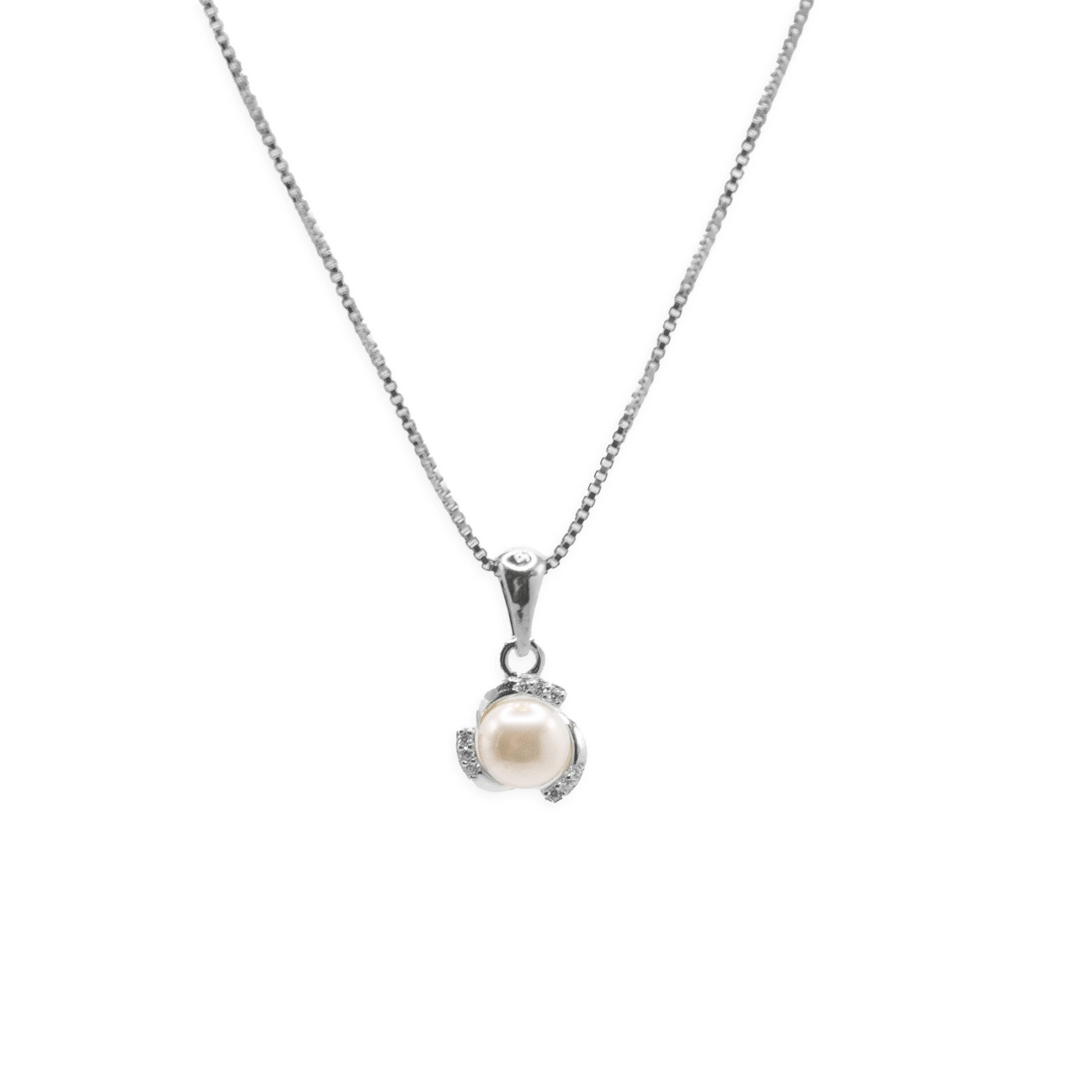 Boston Pearl Necklace