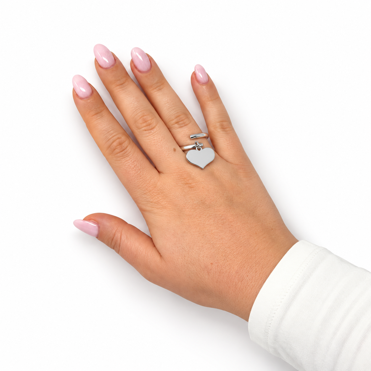 Victoria 1 heart ring